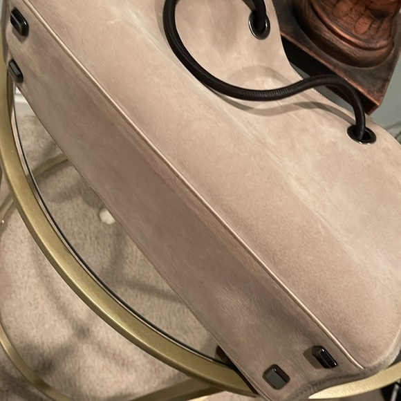 Brunello Cucinelli Suede Medium Bag 💼 - Picture 7 of 8